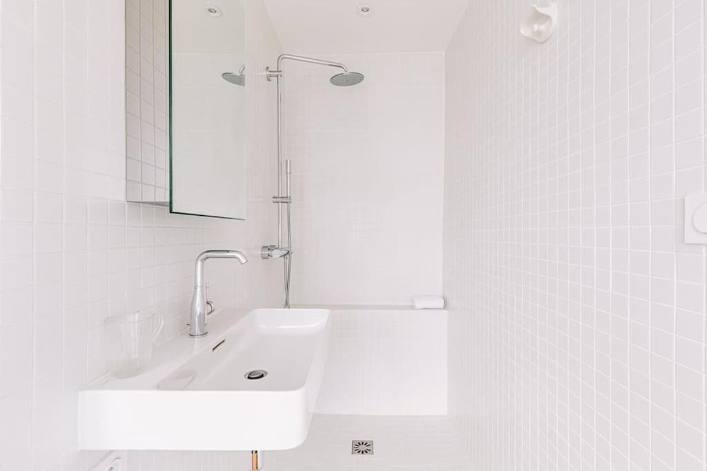 Appartement Bright In The 10arr. - 4 People