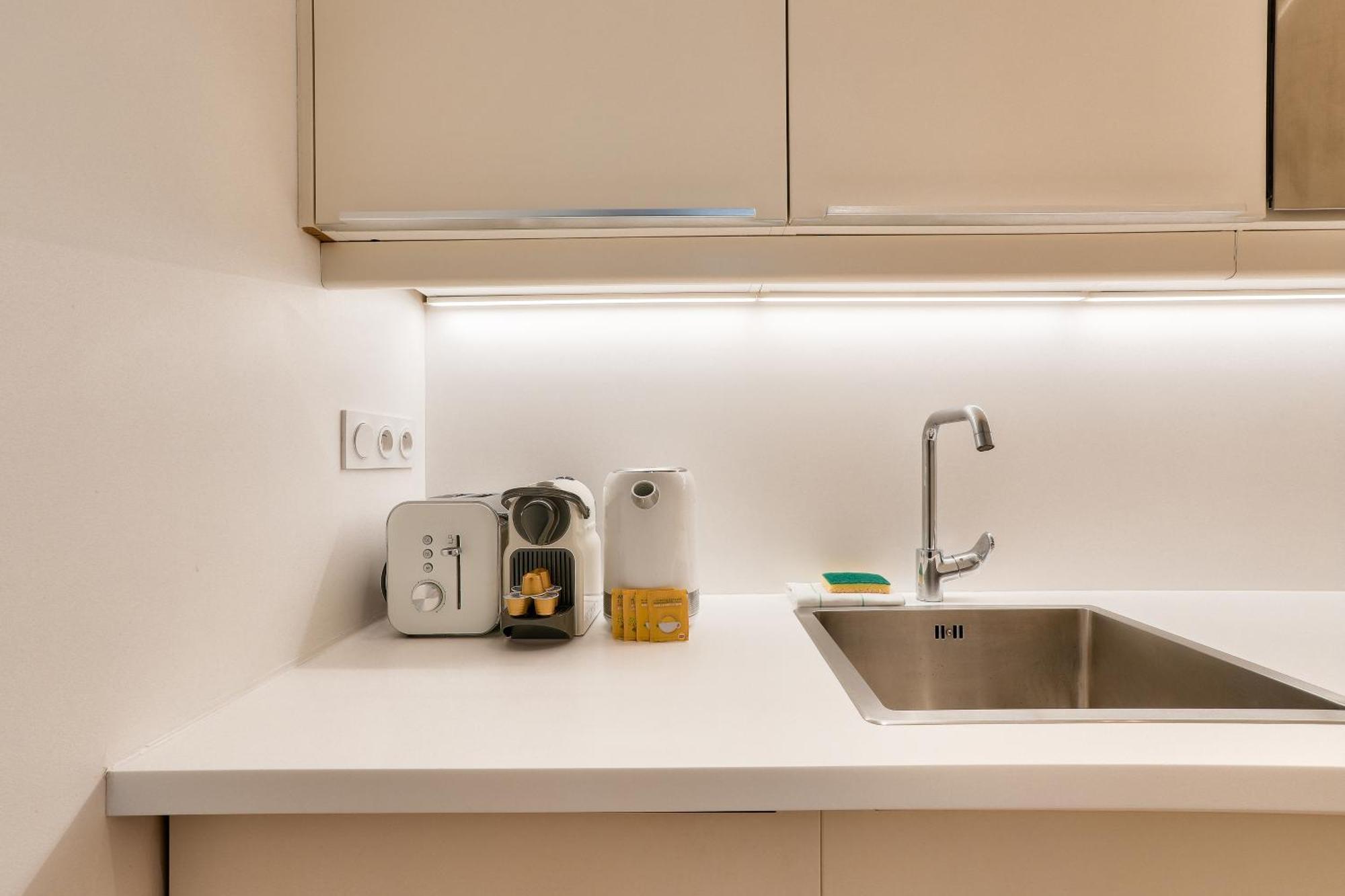 Bright In The 10arr. - 4 People Appartement Paris