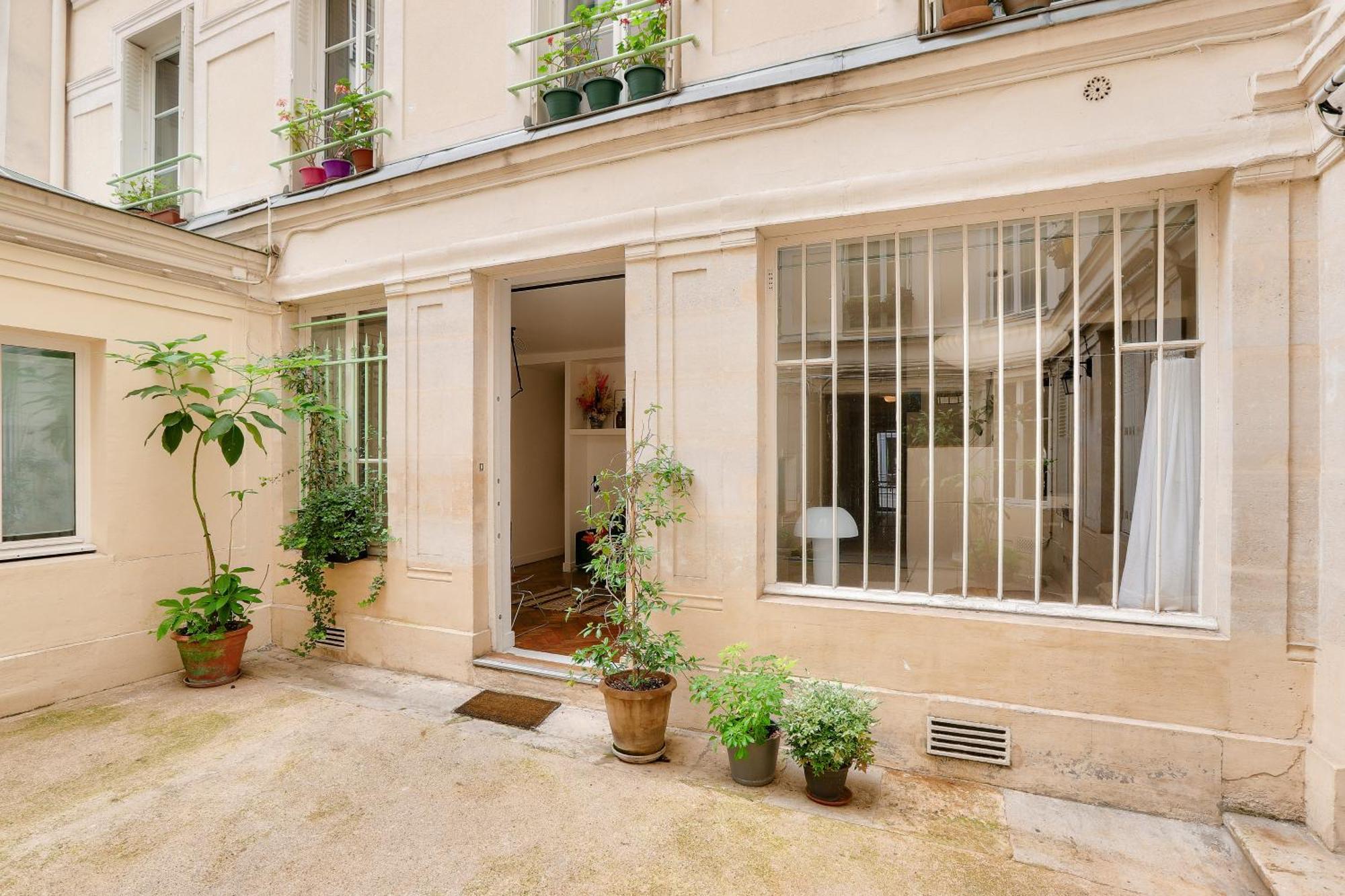 Appartement Bright In The 10arr. - 4 People *